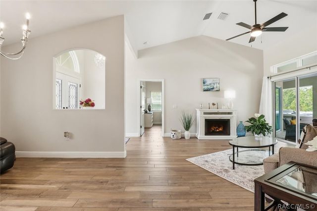 15 Dahlia Court N, Homosassa, FL 34446