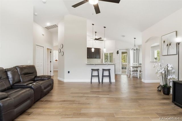 15 Dahlia Court N, Homosassa, FL 34446