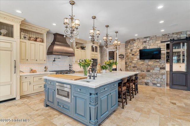 65 Brown Road, Saratoga, NY 12170