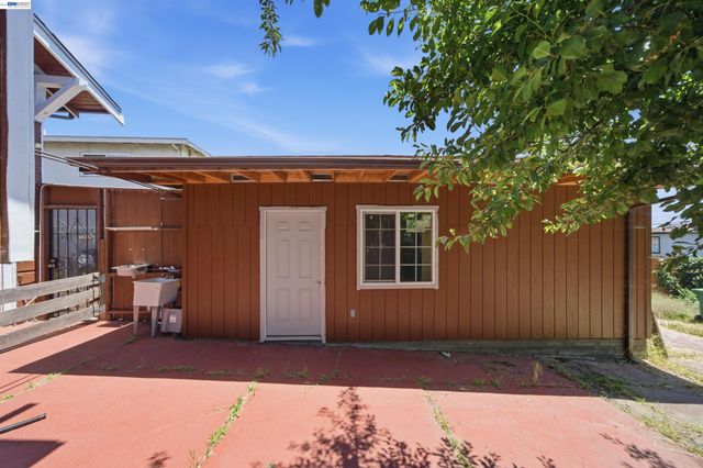 5129 Ygnacio Ave, Oakland, CA 94601