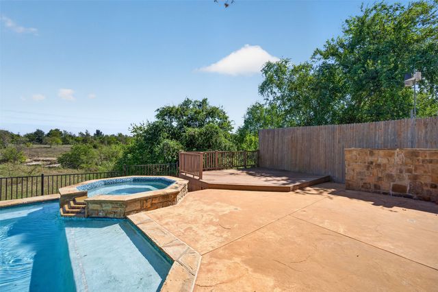 1601 Bent Creek Drive, Cleburne, TX 76033