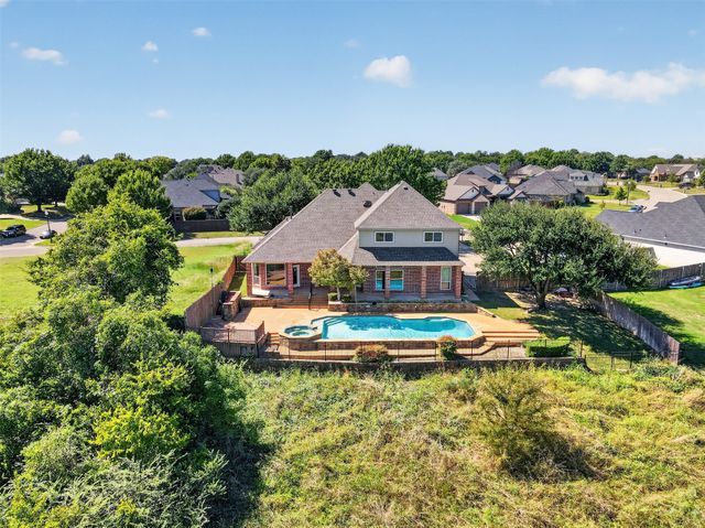 1601 Bent Creek Drive, Cleburne, TX 76033