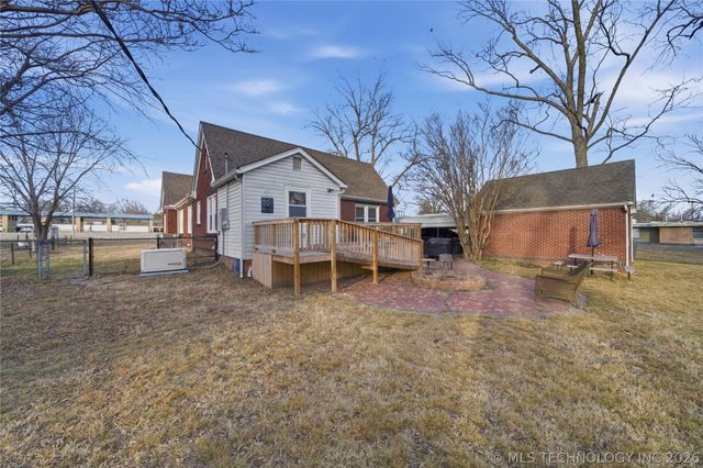 4719 W Okmulgee Street, Muskogee, OK 74401