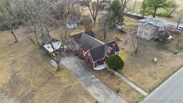 4719 W Okmulgee Street, Muskogee, OK 74401