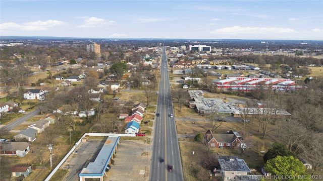 4719 W Okmulgee Street, Muskogee, OK 74401