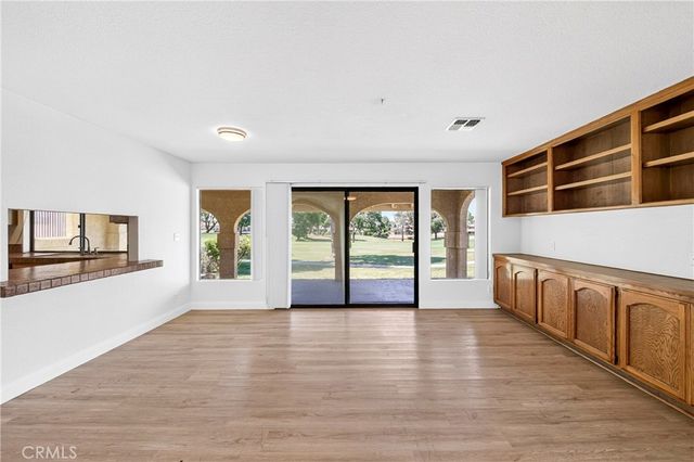 17998 Pebble Beach, Victorville, CA 92395
