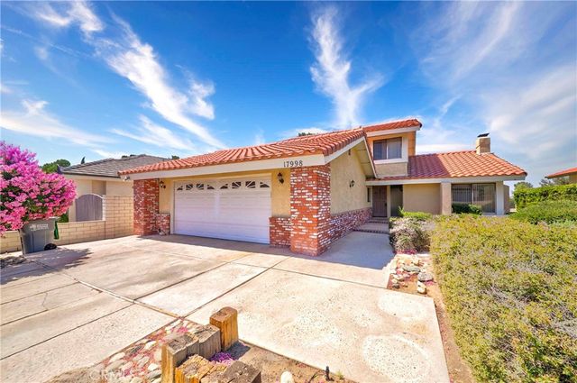17998 Pebble Beach, Victorville, CA 92395