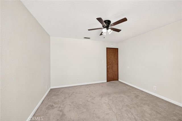 17998 Pebble Beach, Victorville, CA 92395