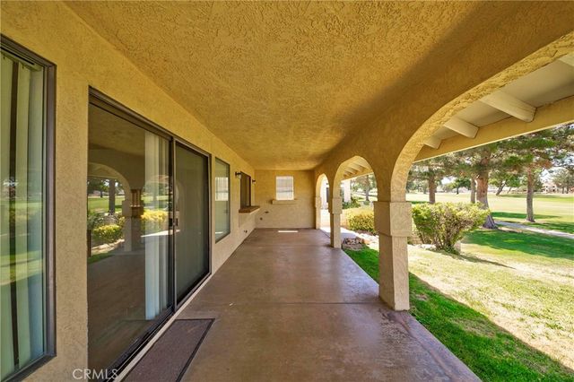 17998 Pebble Beach, Victorville, CA 92395
