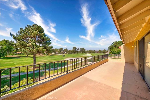 17998 Pebble Beach, Victorville, CA 92395