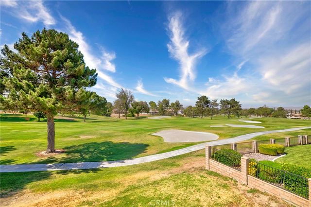 17998 Pebble Beach, Victorville, CA 92395