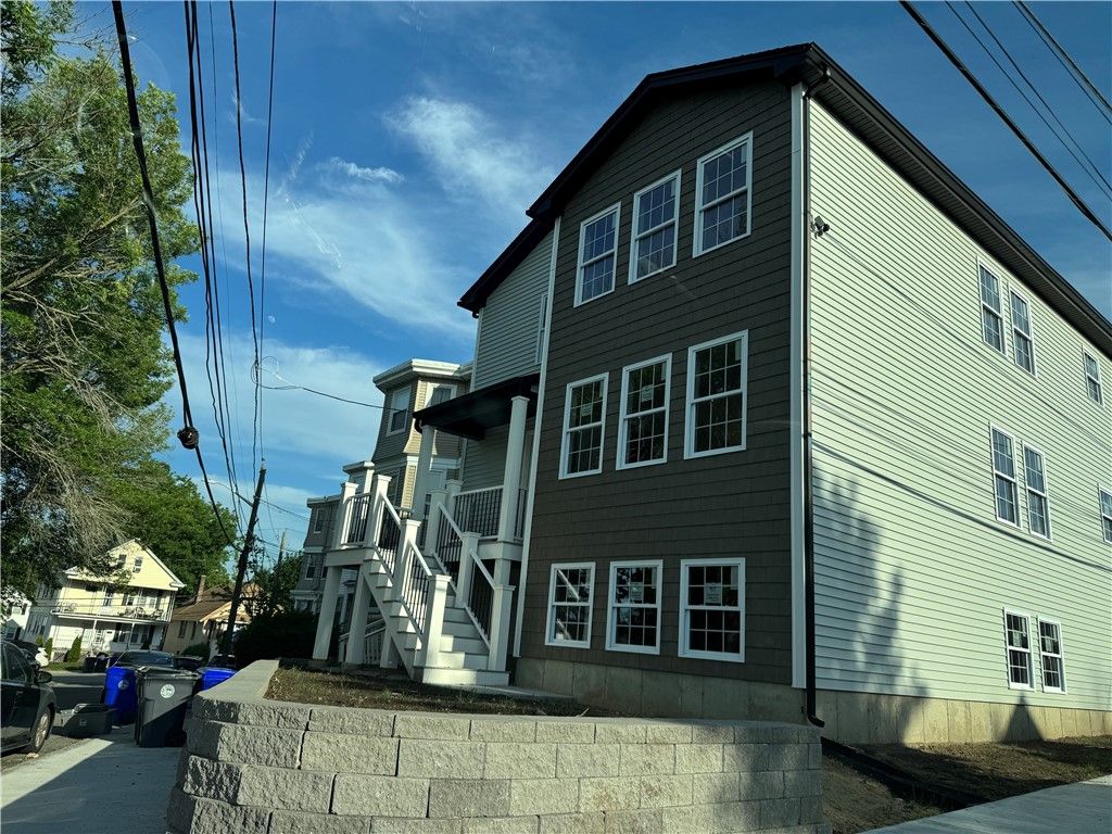 24 Hymer Street 1, Providence, RI 02908