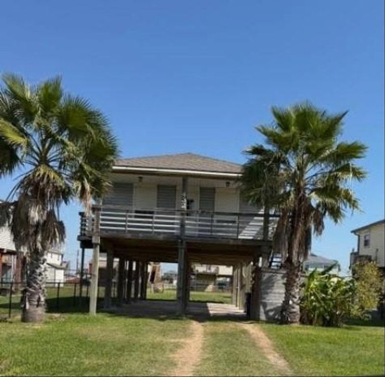 432 Angel Wing Street, Surfside Beach, TX 77541