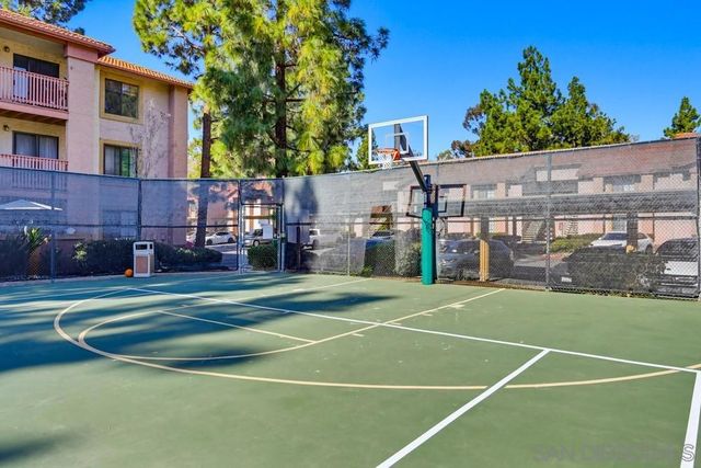 12023 Alta Carmel Ct 253, San Diego, CA 92128