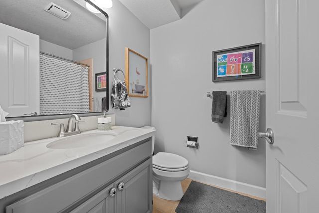 441 Tierra Del Sol, Hollister, CA 95023