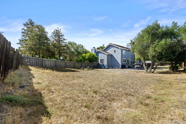 441 Tierra Del Sol, Hollister, CA 95023