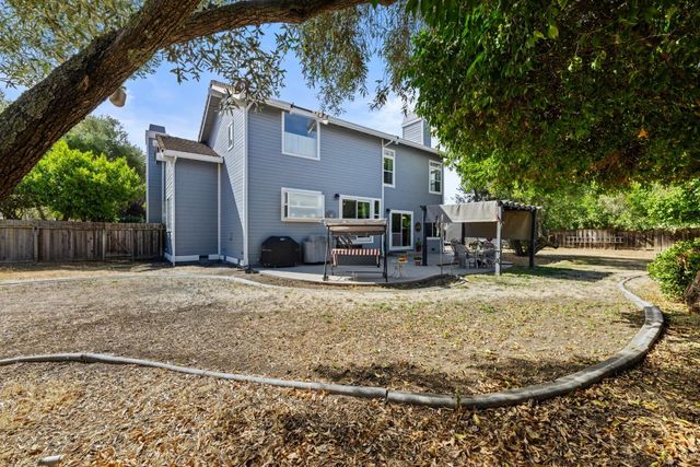 441 Tierra Del Sol, Hollister, CA 95023