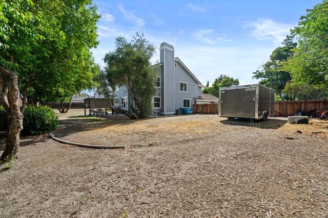 441 Tierra Del Sol, Hollister, CA 95023