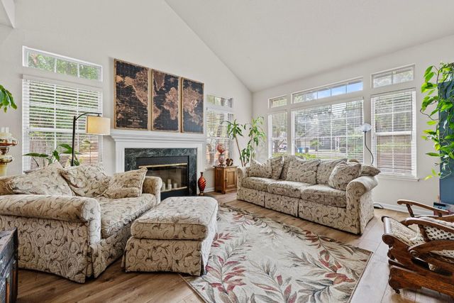 441 Tierra Del Sol, Hollister, CA 95023