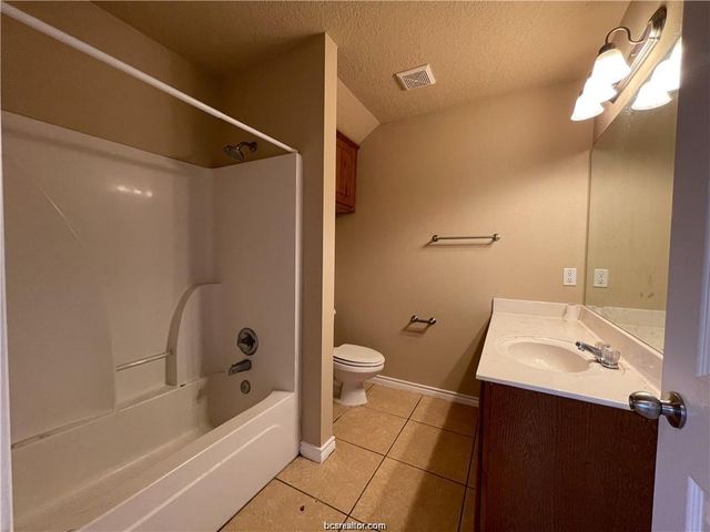 2336 Autumn Chase, College Station, TX 77840