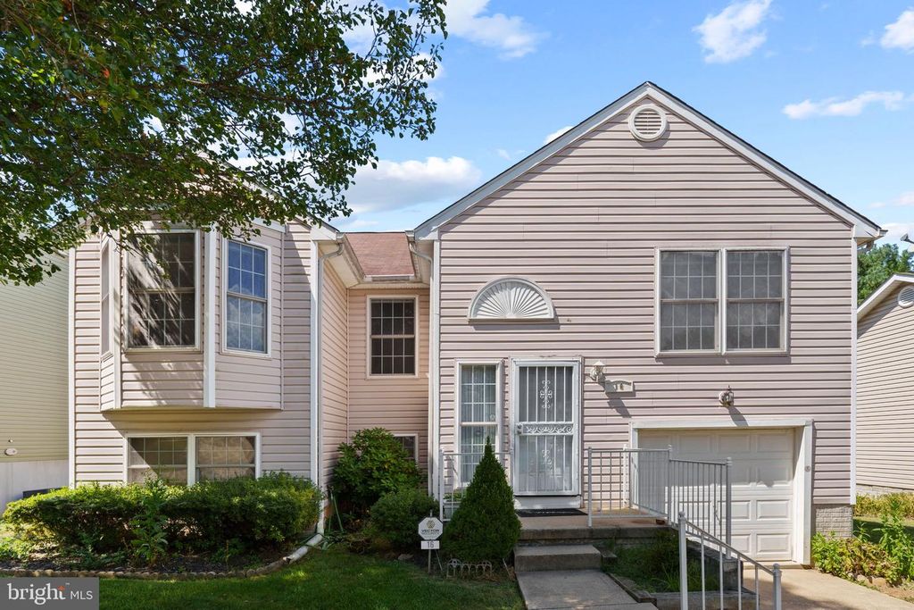 16 RHONDA CT, Baltimore, MD 21244
