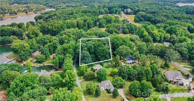 4446 MARION Drive, Terrell, NC 28682