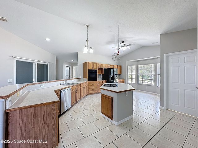 101 Cove Loop Drive, Merritt Island, FL 32953