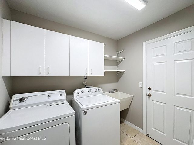 101 Cove Loop Drive, Merritt Island, FL 32953