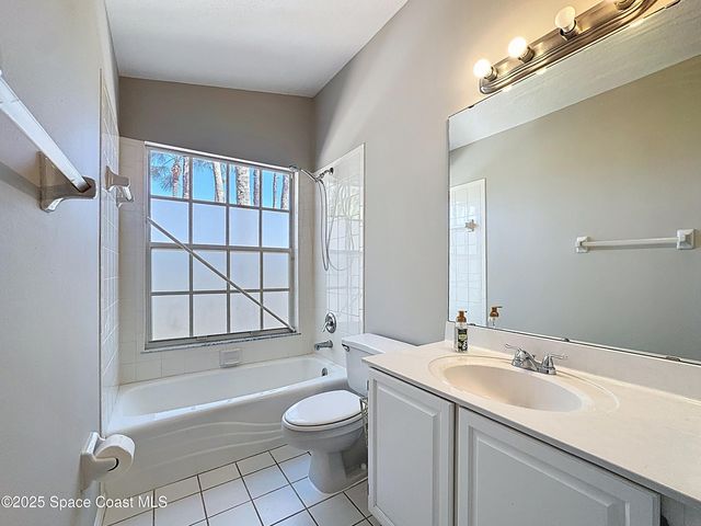 101 Cove Loop Drive, Merritt Island, FL 32953