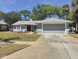 101 Cove Loop Drive, Merritt Island, FL 32953