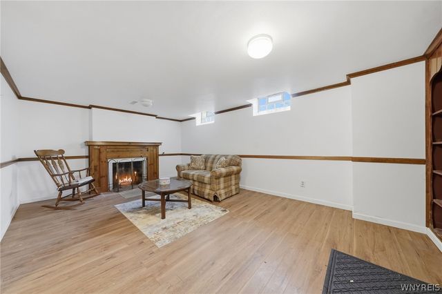 64 Grosvenor Road, Tonawanda, NY 14223