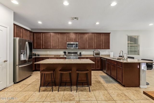 15582 W DEVONSHIRE Avenue, Goodyear, AZ 85395