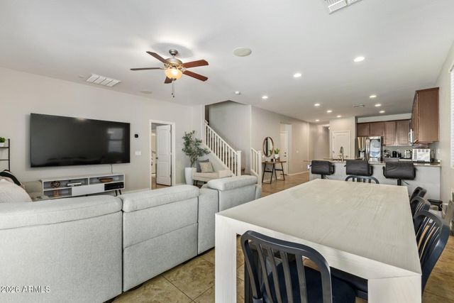 15582 W DEVONSHIRE Avenue, Goodyear, AZ 85395