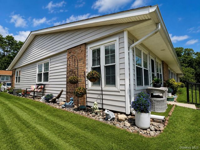 275 Berwick Court A, Ridge, NY 11961