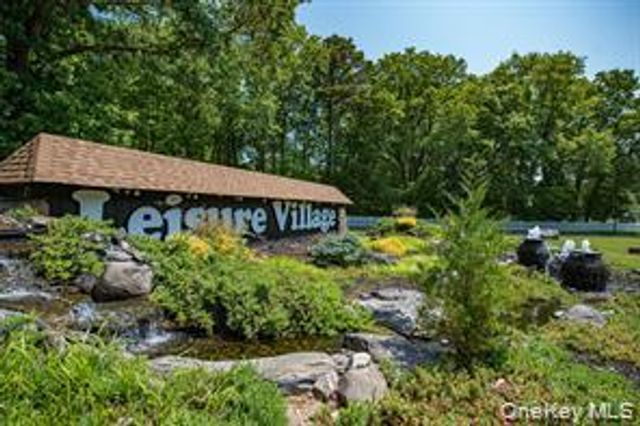 275 Berwick Court A, Ridge, NY 11961
