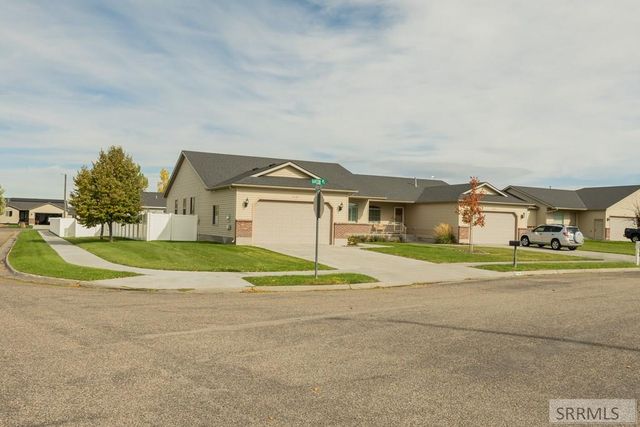 5249 S Barton Place, Ammon, ID 83406