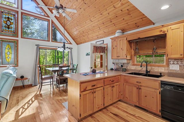 340 Vista Hills Road, Murphy, NC 28906