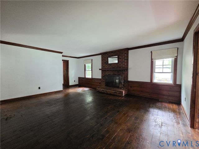 2409 Stuts Ln, North Chesterfield, VA 23236