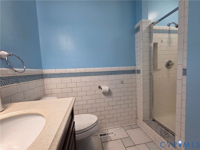 2409 Stuts Ln, North Chesterfield, VA 23236
