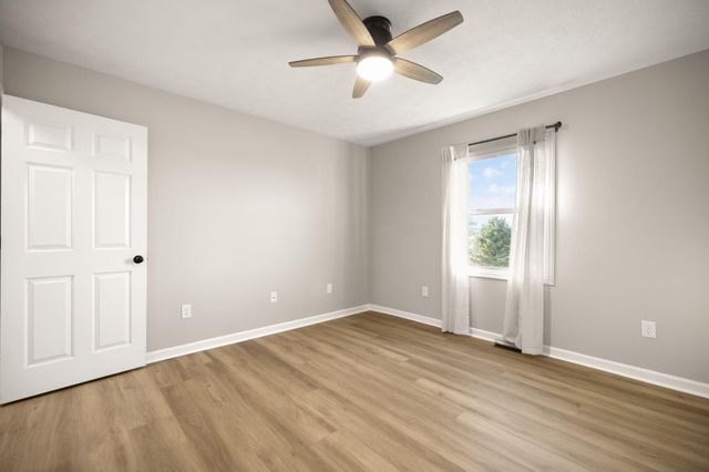 103 Deer Creek Drive, Richmond, KY 40475