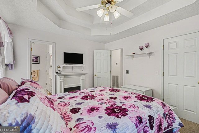 130 Orchard Way SE, Calhoun, GA 30701