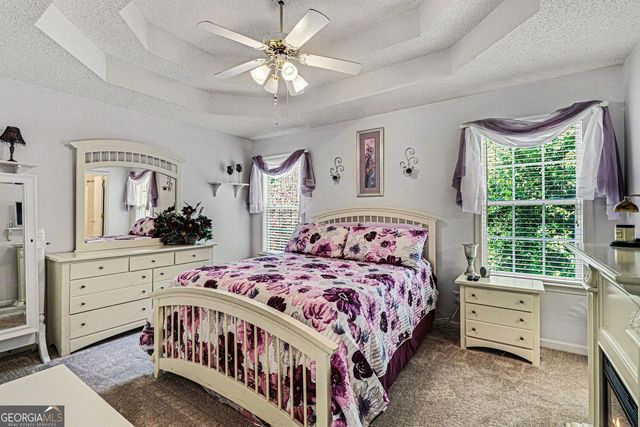 130 Orchard Way SE, Calhoun, GA 30701