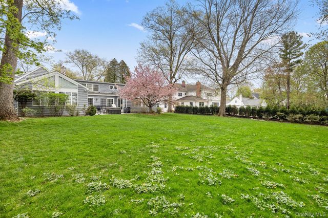 5 Continental Road, Scarsdale, NY 10583