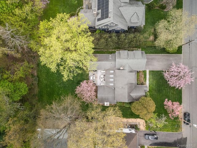 5 Continental Road, Scarsdale, NY 10583