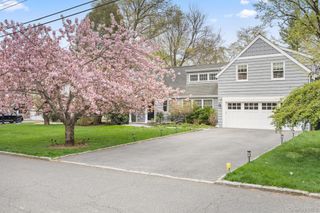 5 Continental Road, Scarsdale, NY 10583