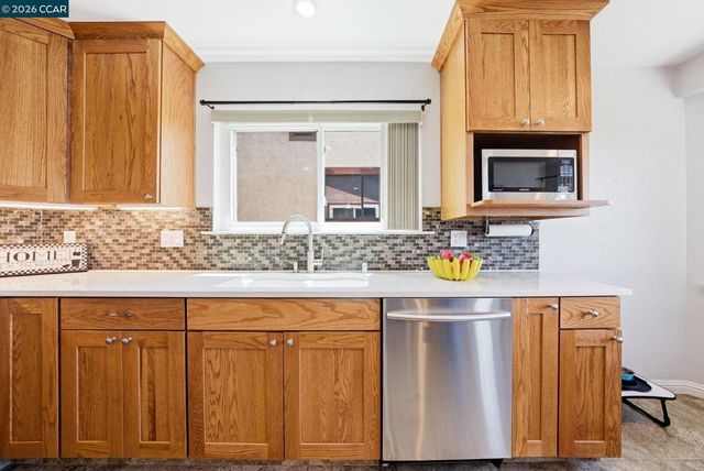 265 Toledo Ct, Vallejo, CA 94591