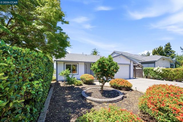 265 Toledo Ct, Vallejo, CA 94591