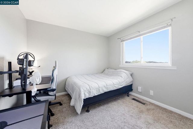 265 Toledo Ct, Vallejo, CA 94591