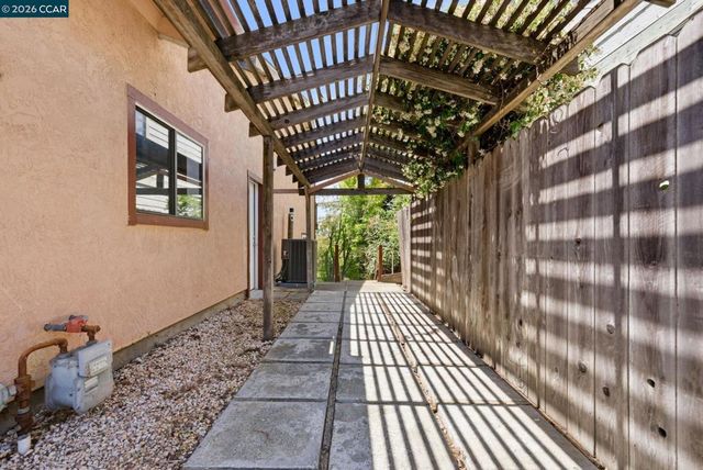 265 Toledo Ct, Vallejo, CA 94591