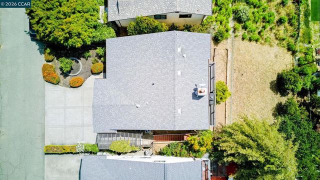 265 Toledo Ct, Vallejo, CA 94591